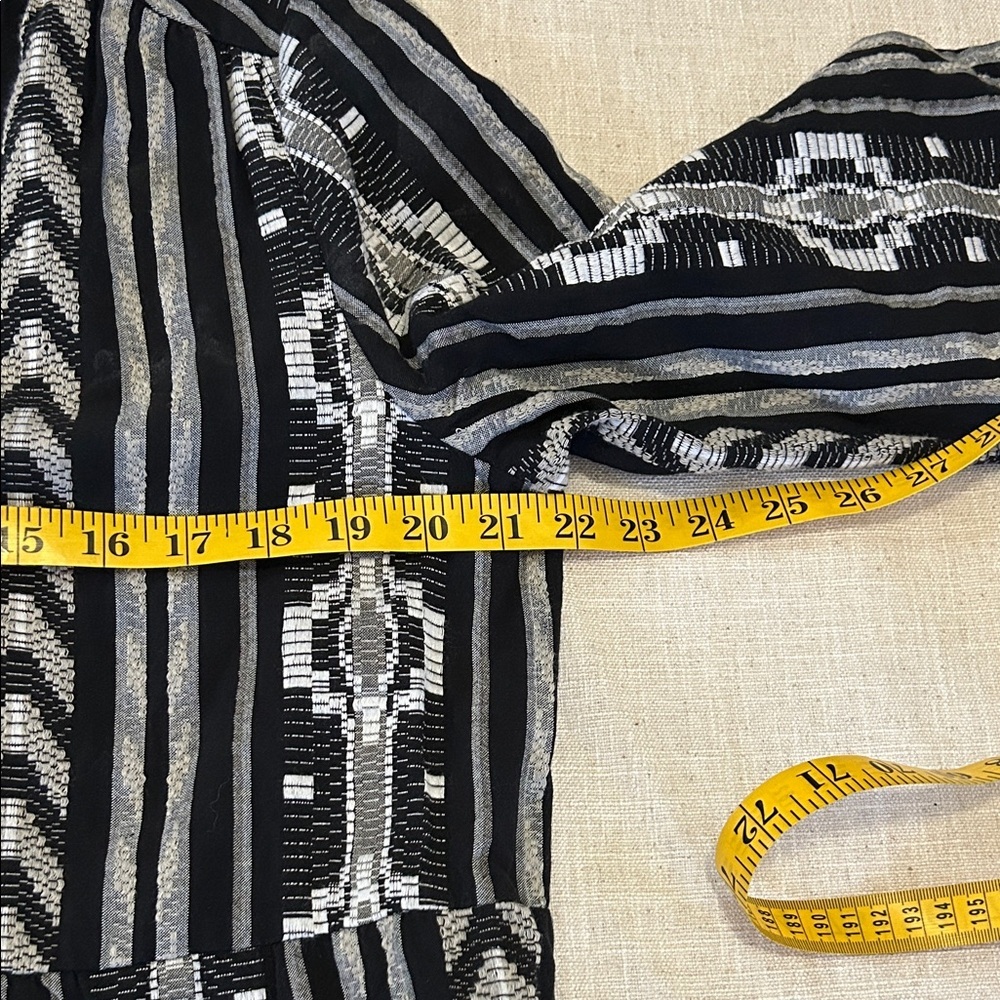 Chico's Black/White Aztec 3/4 Sleeve Tiered Dress Women’s Large - Picture 12 of 16